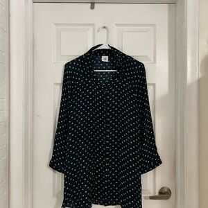 CAbi Navy Blouse with Green and White Pattern Sz XL